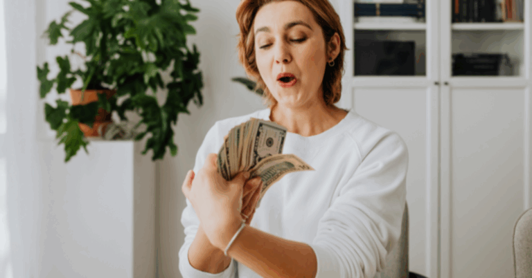 Money Lender Singapore: Your Guide to Safe and Reliable Borrowing